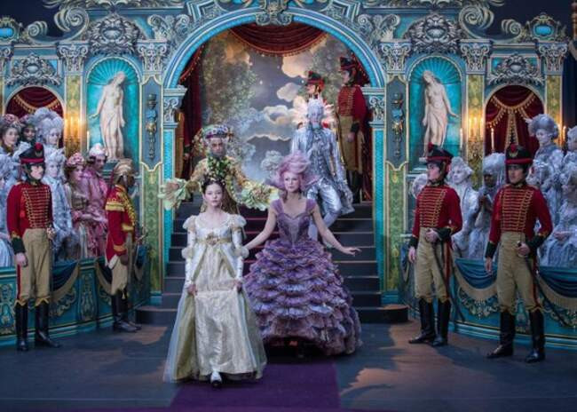 1. «Щелкунчик и четыре королевства» (2018)