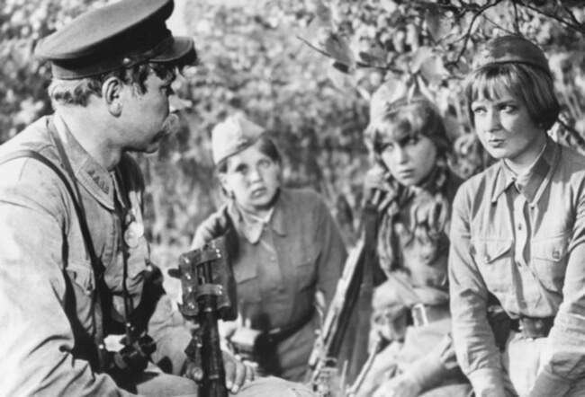 10. А зори здесь тихие… (1973)