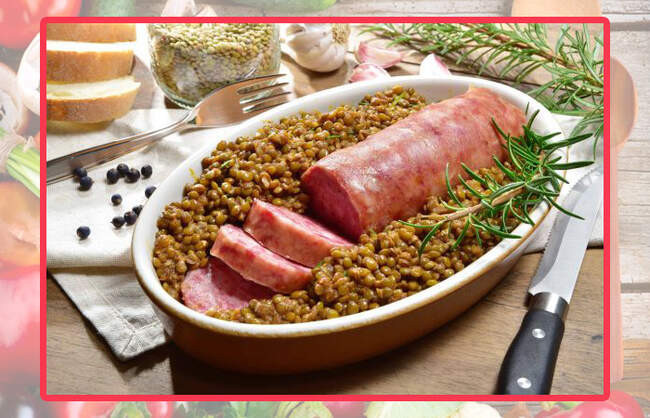 Cotechino con lenticchie, Италия