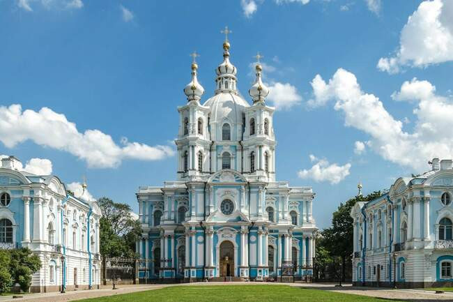 5. Смольный собор, Санкт-Петербург