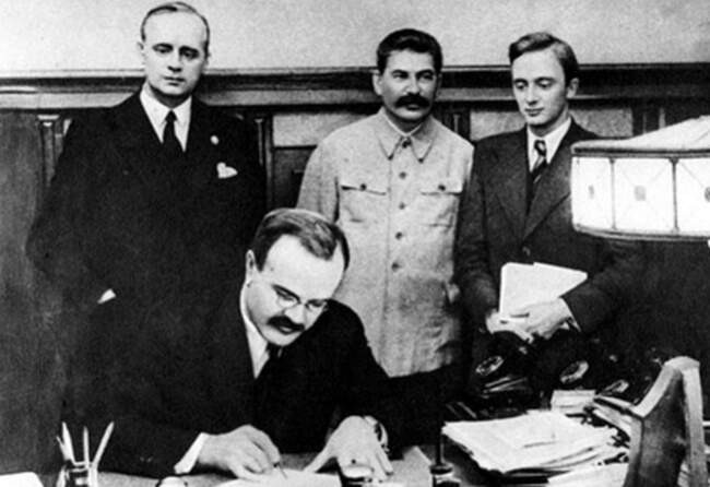 Знал ли Сталин о предстоящем нападении Гитлера на СССР