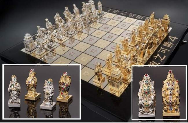 Шахматный набор «Искусство войны», Art of War Chess Set — €705 782 (2 место)