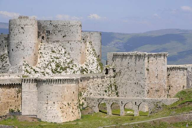 2. Крак де Шевалье (Krak des Chevaliers) в Сирии