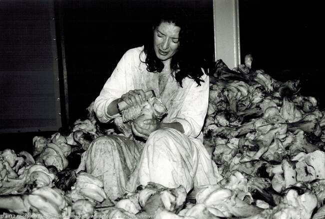 Марина Абрамович. Балканское барокко. 1997, Венеция