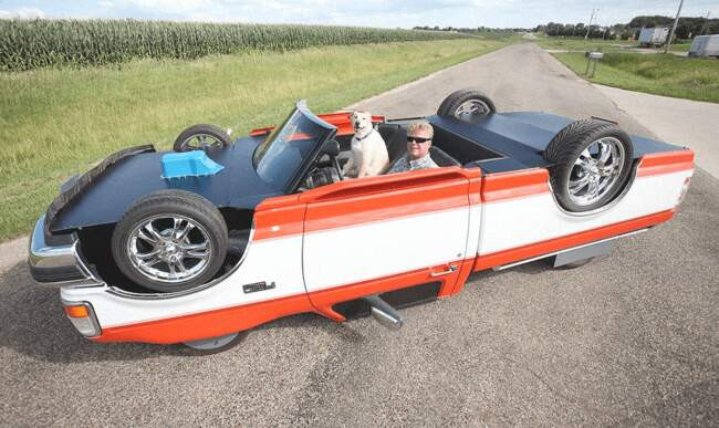 Перевернутый автомобиль