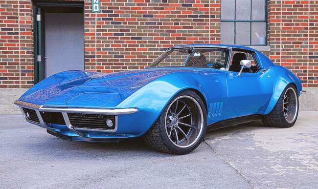 Chevrolet Corvette Stingray — Корвет Скат
