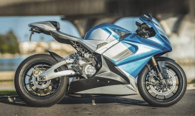 Lightning LS-218