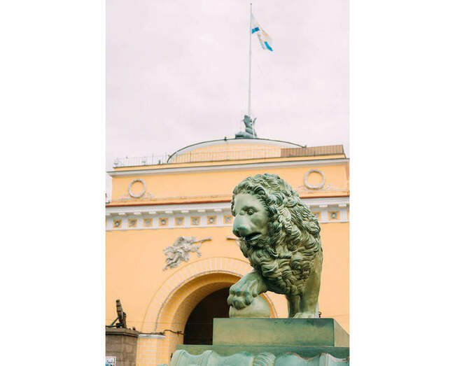 Самые известные львы Петербурга