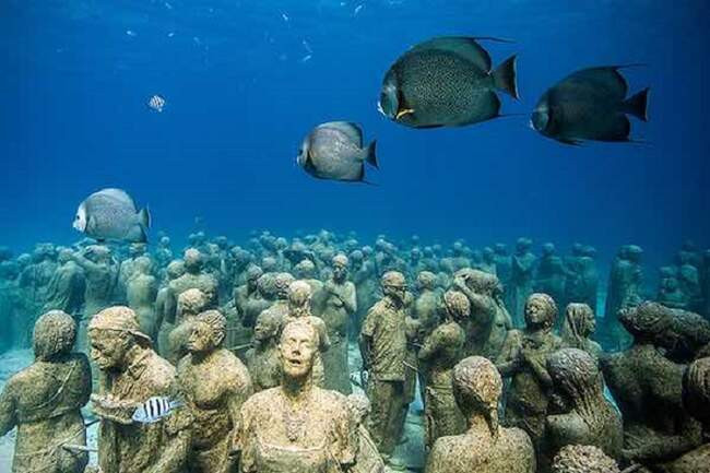 3. Underwater Museum of Art (Канкун, Мексика)