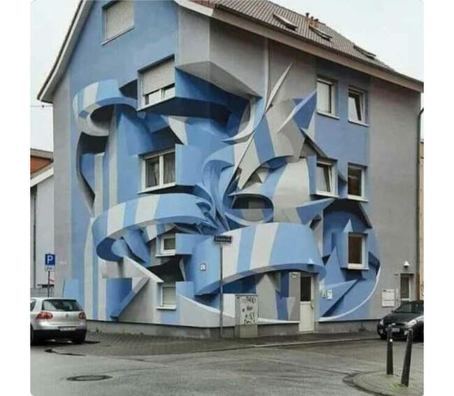 Причудливые постройки