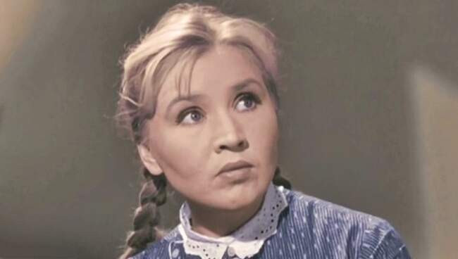 Екатерина Савинова