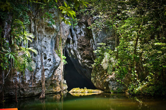 2. Пещера Barton Creek в Белизе