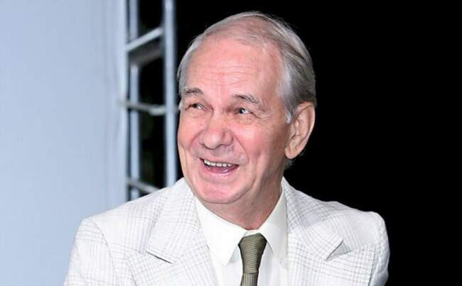 Юрий Каюров