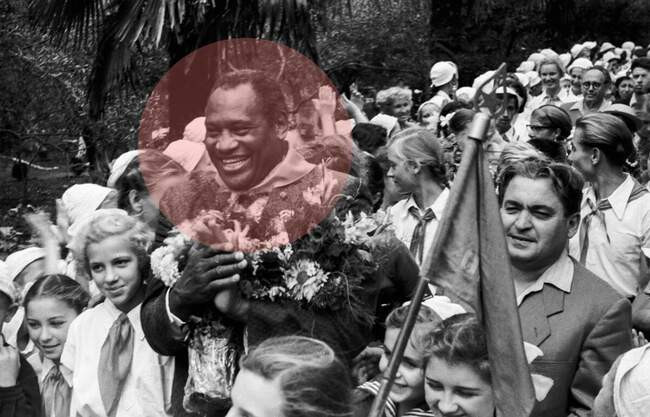 2. Поль Робсон в 1952 году