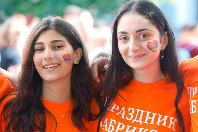 1. Армяне