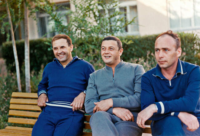 Георгий Добровольский, Виктор Пацаев, Владислав Волков
