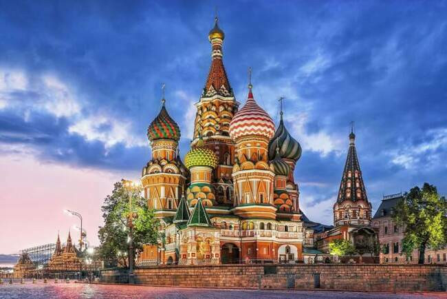 2. Храм Василия Блаженного на Красной площади в Москве