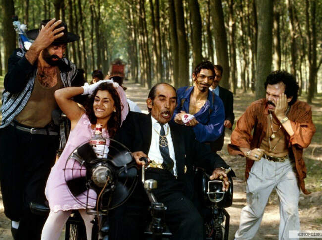 «Черная кошка, белый кот», Эмир Кустурица (1998)