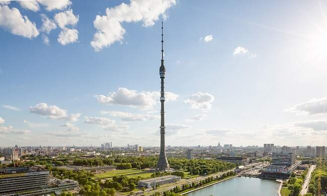 6. Останкинская телебашня в Москве (Россия)