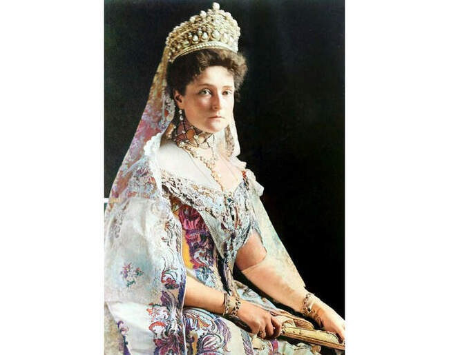 9. Виктория Алиса Елена Луиза Беатриса Гессен-Дармштадтская (родилась в Дармштадте, супруг – император Николай II)