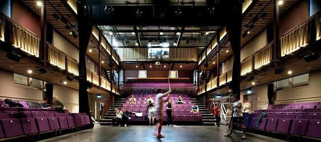 11. Студенческий театр The Quarry Theatre (Бедфорд, Великобритания)