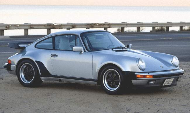 Porsche 930