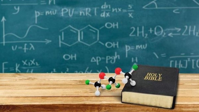 Почему взаимосвязь физики с религией больше чем у остальных наук?