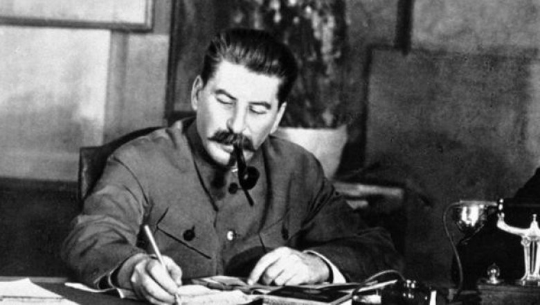 Как Сталин не мог найти применение атомной бомбе