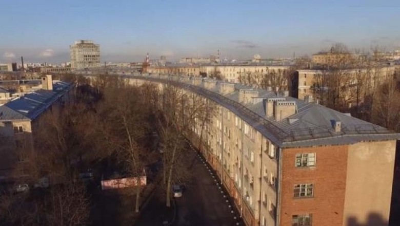 Как появился в Питере Дом-колбаса и удобно ли в нем жить