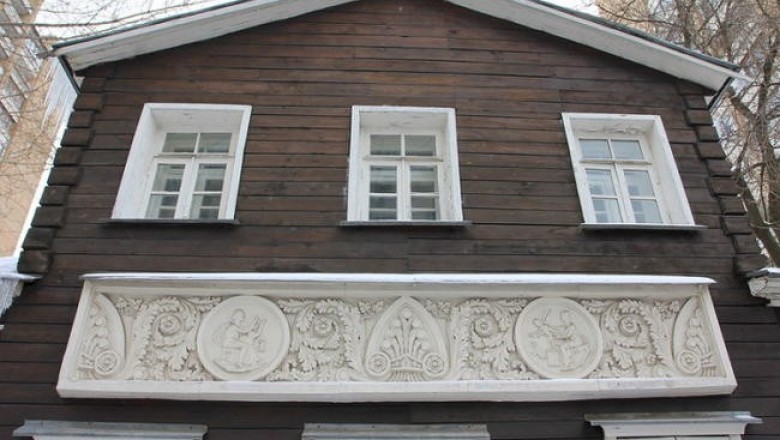 Деревянный раритет на Малом Власьевском: какие в Москве строили дома после пожара 1812 года