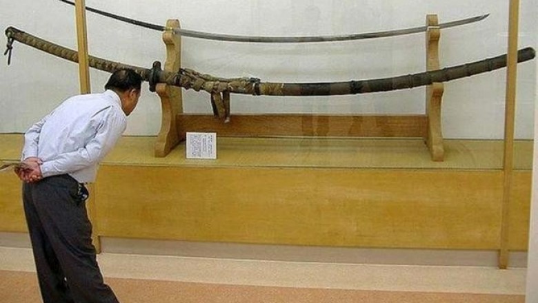 Японский меч XV века Норимицу Одачи, длина которого под четыре метра