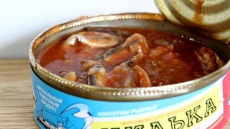 Килька в томате: как в Советском Союзе появилась эти рыбные консервы, которые не пропадали с прилавков даже во времена тотального дефицита