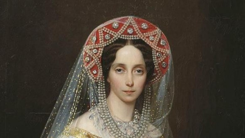 Императрица Мария Александровна: первая леди Российской империи славилась своими изысканными нарядами, которые во время войны она пожертвовала на благотворительность