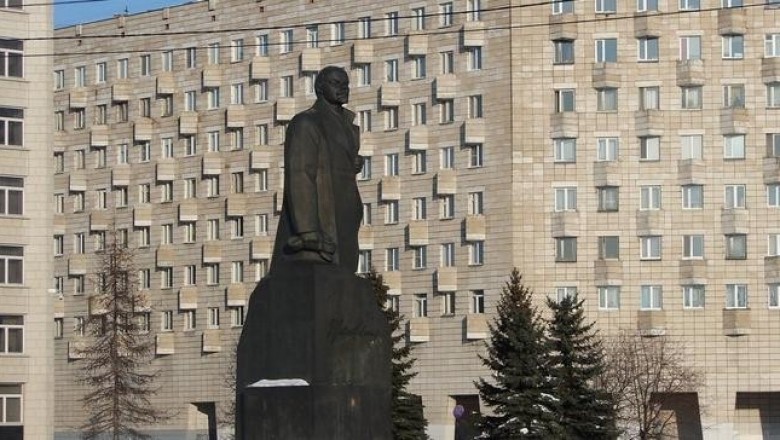 Как в 1954 году Николай Романов устроил стрельбу на площади Профсоюзов в Архангельске