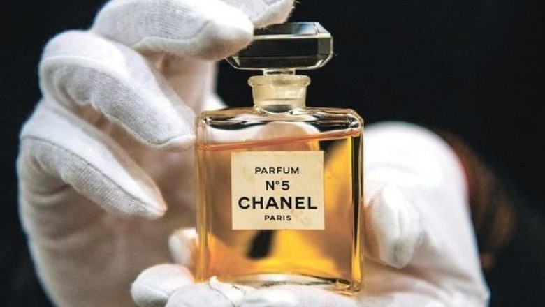 Малоизвестные факты о культовых парфюмерных брендах: «Chanel No 5», «Shocking» Schiaparelli, «Opium» Yves Saint Laurent