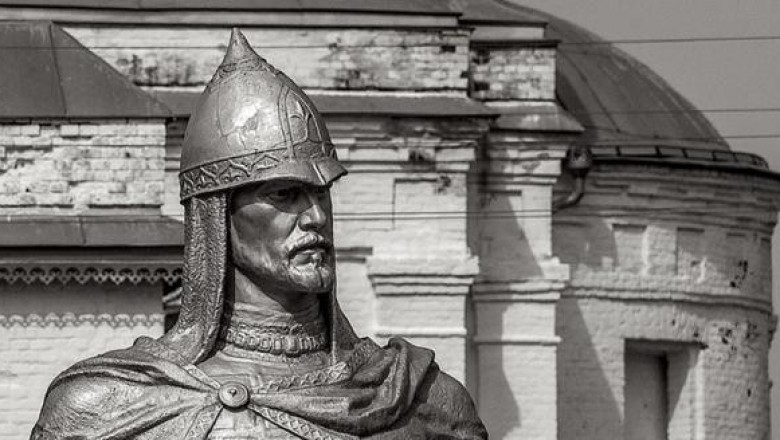 Князь Александр Невский — фигура неоднозначная, но при этом необычайно популярная
