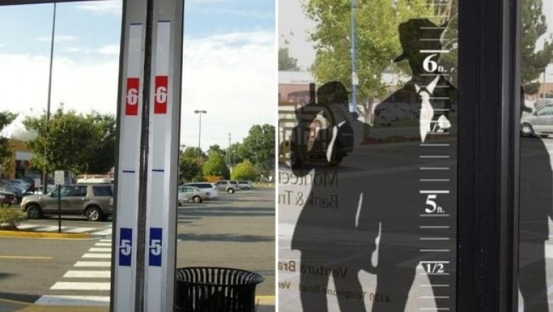 Для чего в американских магазинах у дверей повсюду есть линейки для измерения роста