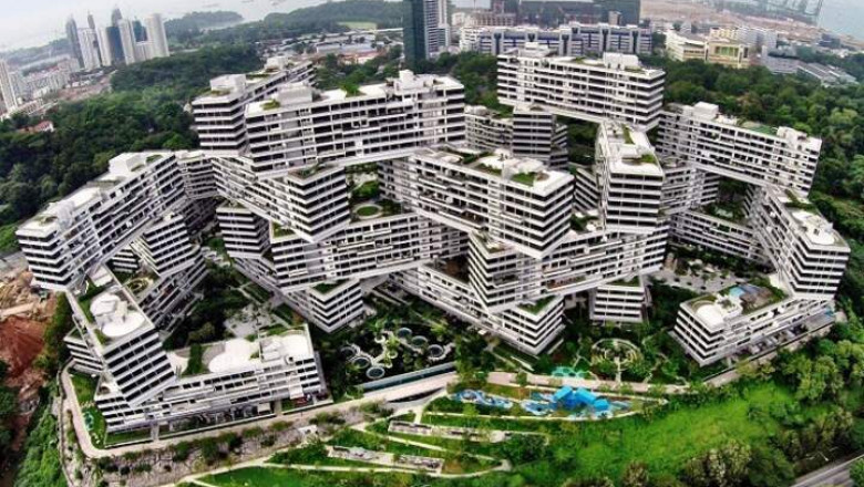 «Interlace»: чего не знают туристы о жилом комплексе в Сингапуре, который больше похож на разбросанные кубики LEGO