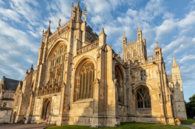 Глостерский собор VS Хогвартс: красивейший храм Англии стал культовым местом для фанатов Гарри Потера