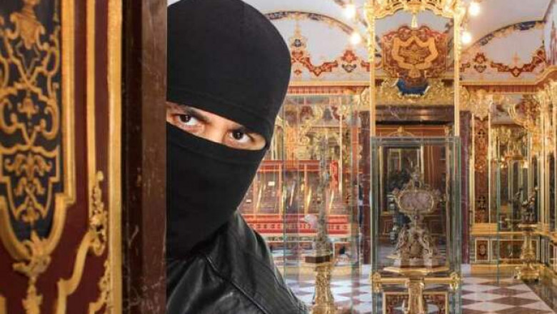Ограбление на миллиард: в чьих руках окажутся украденные в музее «Зеленый свод» украшения
