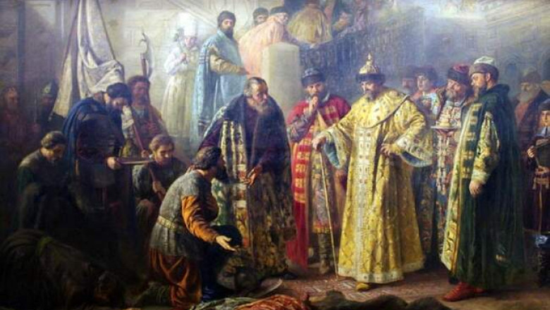 Чем занимались чашник, стряпчий, постельничий, и какие придворные чины и саны были еще на Руси