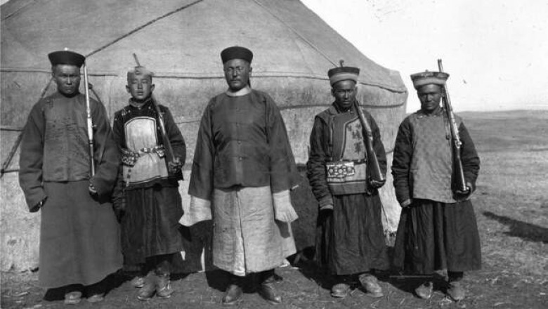 Россия и Китай: как русские инструкторы обучали маньчжурских гвардейцев, а военные поселенцы Синьцзяна поедали печень русских пленных