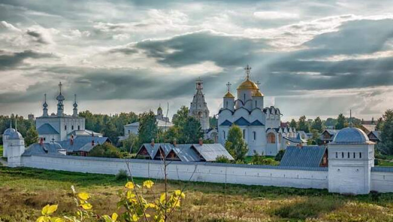 Как Покровский монастырь превратился в аристократическую тюрьму