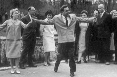 «Вегетарианские времена»: как Брежнев пытался дружить с советским народом