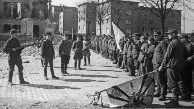 Где Красная Армия добивала нацистов после их капитуляции?