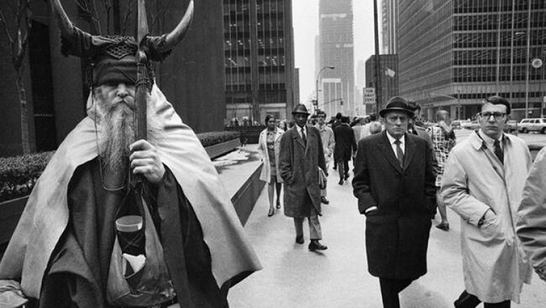 Великий Moondog: как слепой бездомный в костюме викинга стал одним из самых влиятельных композиторов XX века