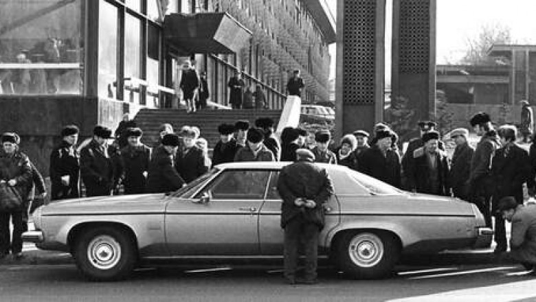 8 редких автомобилей на дорогах советской Москвы
