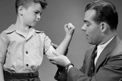 «Чувства делают нас слабыми»: 8 заблуждений, которые ты усвоил из детства, и как от них избавиться