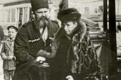 От чего казак Тимофей Ящик спасал беглую императрицу Марию Федоровну в Копенгагене и почему она сопротивлялась