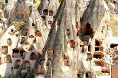 В местах с экстремально низкими температурами и на горных вершинах: самые необычные поселения в мире, где люди умудряются жить